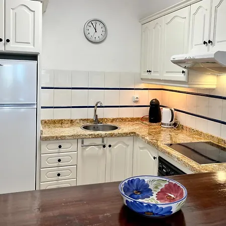 Apartment On The Heart Of Few Minutes From The Benalmadena